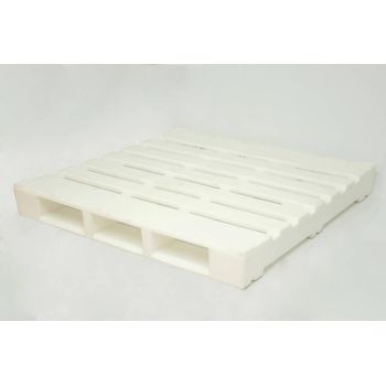 Pallet de Plstico com Superfcie Vazada