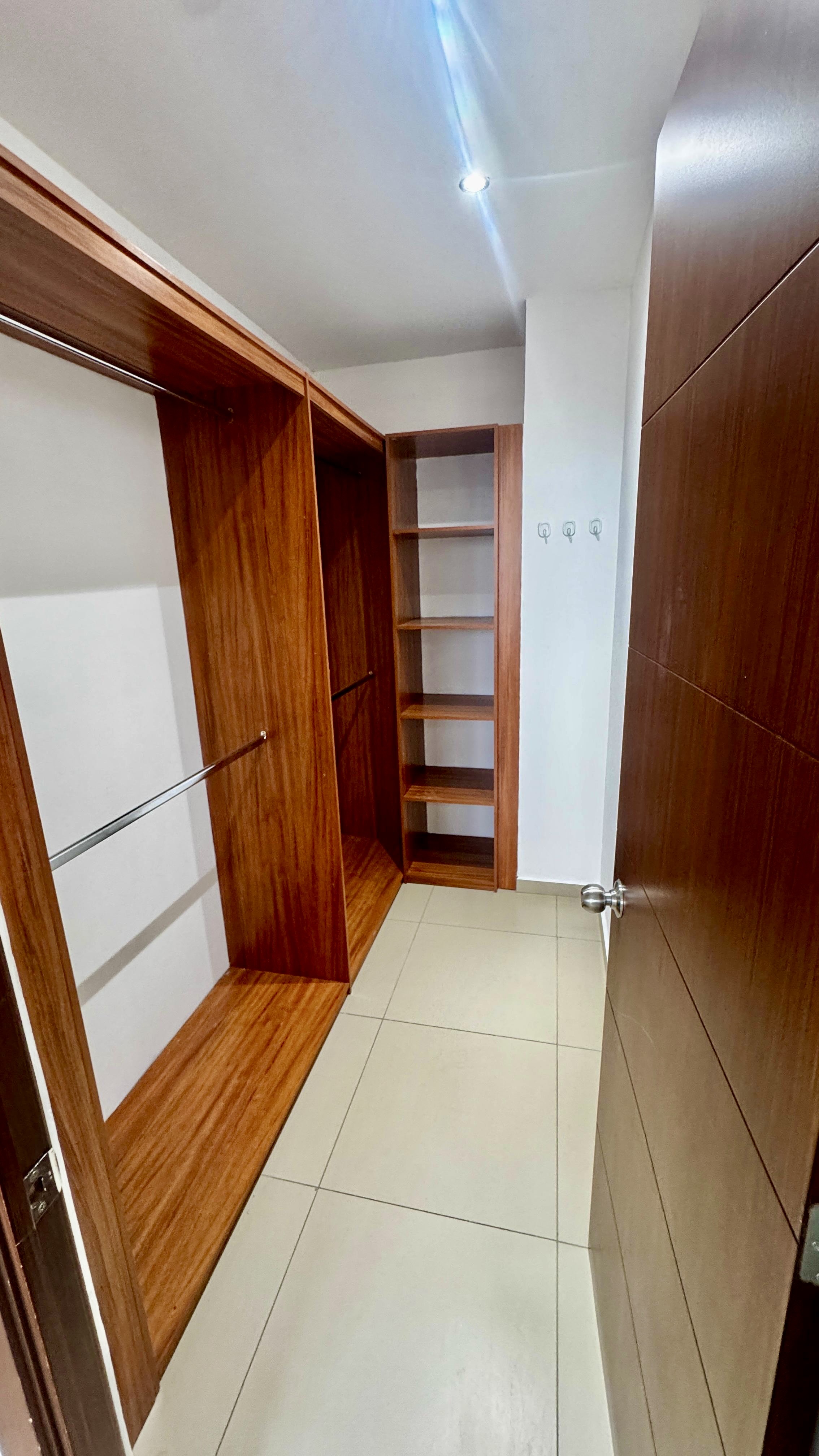 Apartamento en Torre Spazio, colonia Escalón parte alta