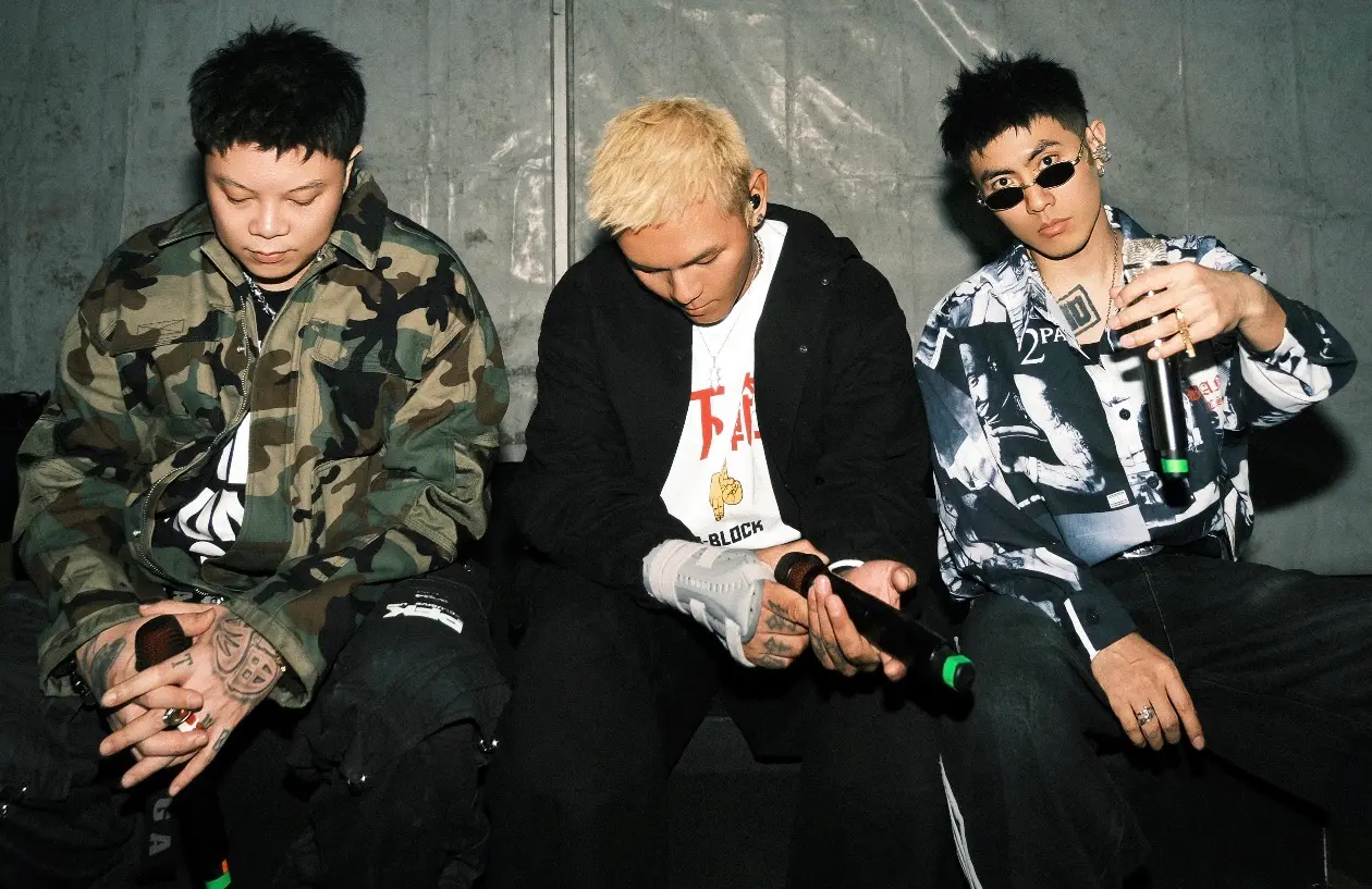 三人合照