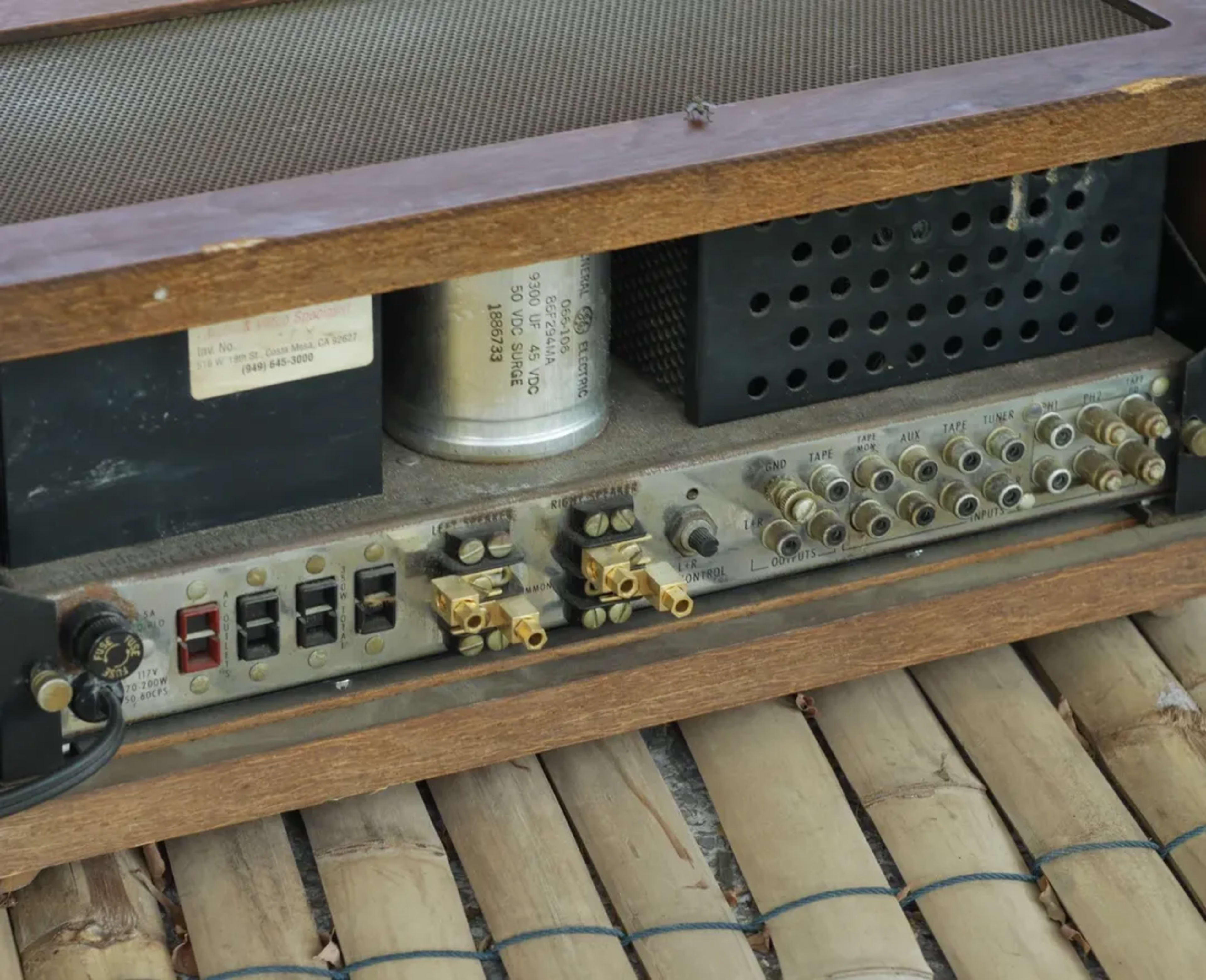 McIntosh MA5100 2-Channel Solid State Integrated Amplifier