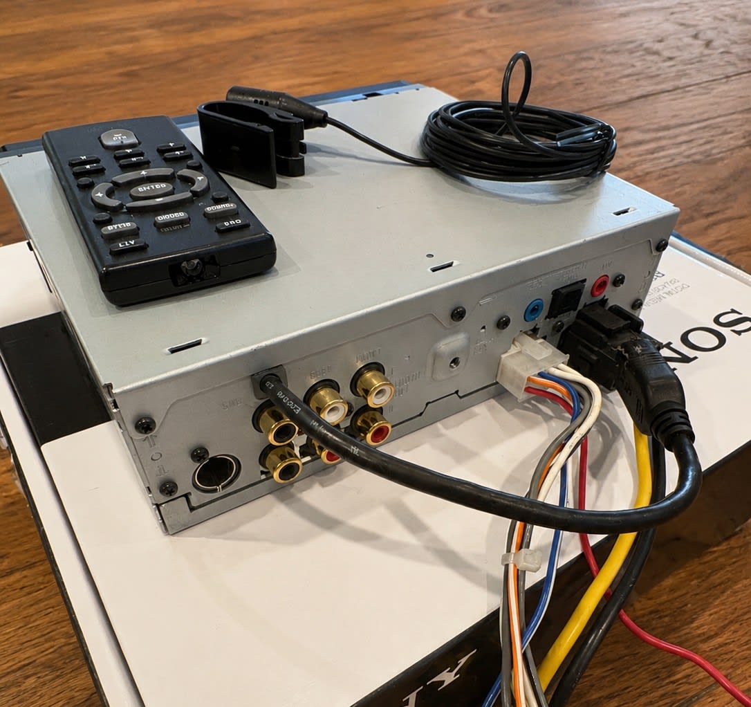 Sony RSX-GS9 Multimedia