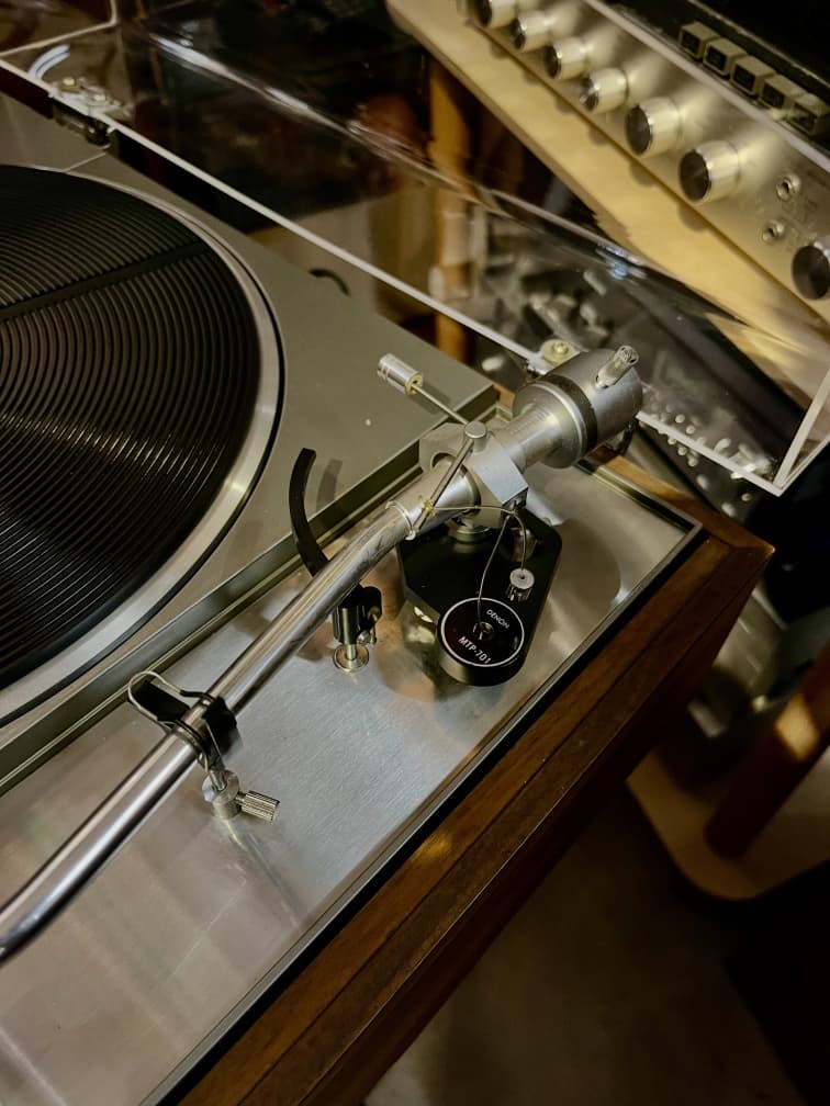 Denon MTP-701 Turnable