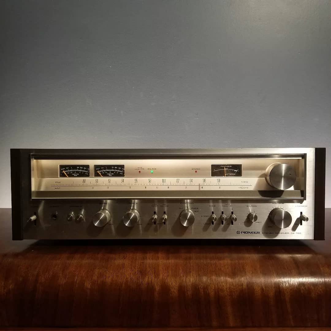 Pioneer SX-780 AM/FM Stereo Receiver