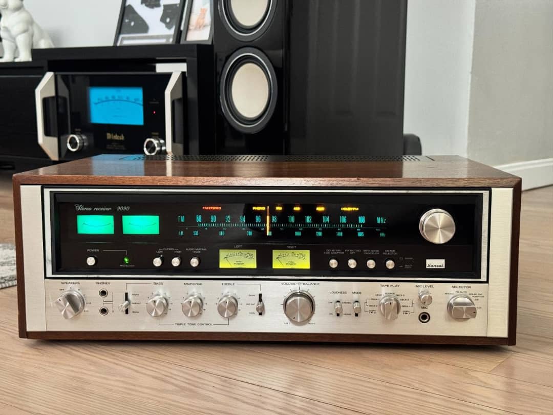 Sansui 9090 AM/FM Stereo Receiver