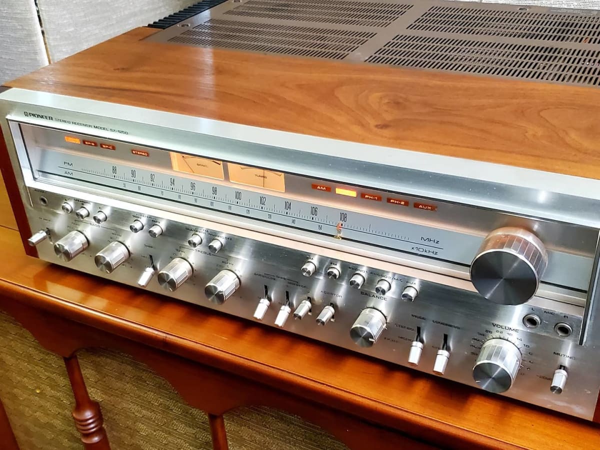 Pioneer SX-1250 Stereo Receiver