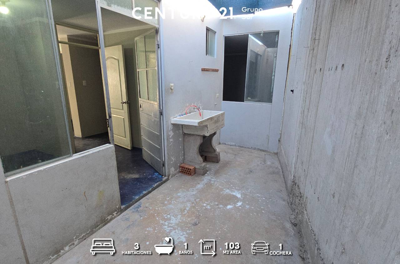 Vista 4 de Casa en Venta Urb. Privada "La hacienda"