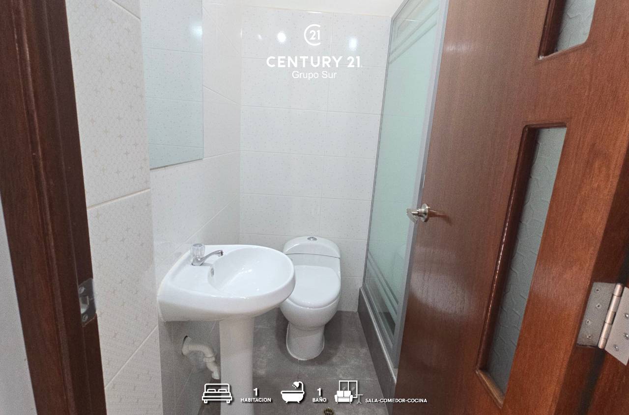 Vista 4 de Minidepartamento en Venta  San Antonio Primer Piso
