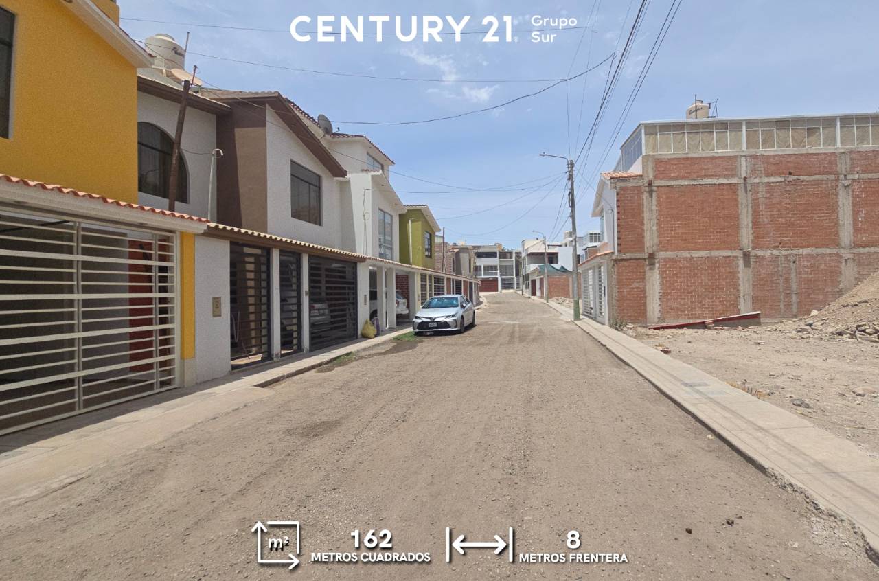 Vista 3 de TERRENO DE 168M2 EN URB. JARDINES DE VILLA 