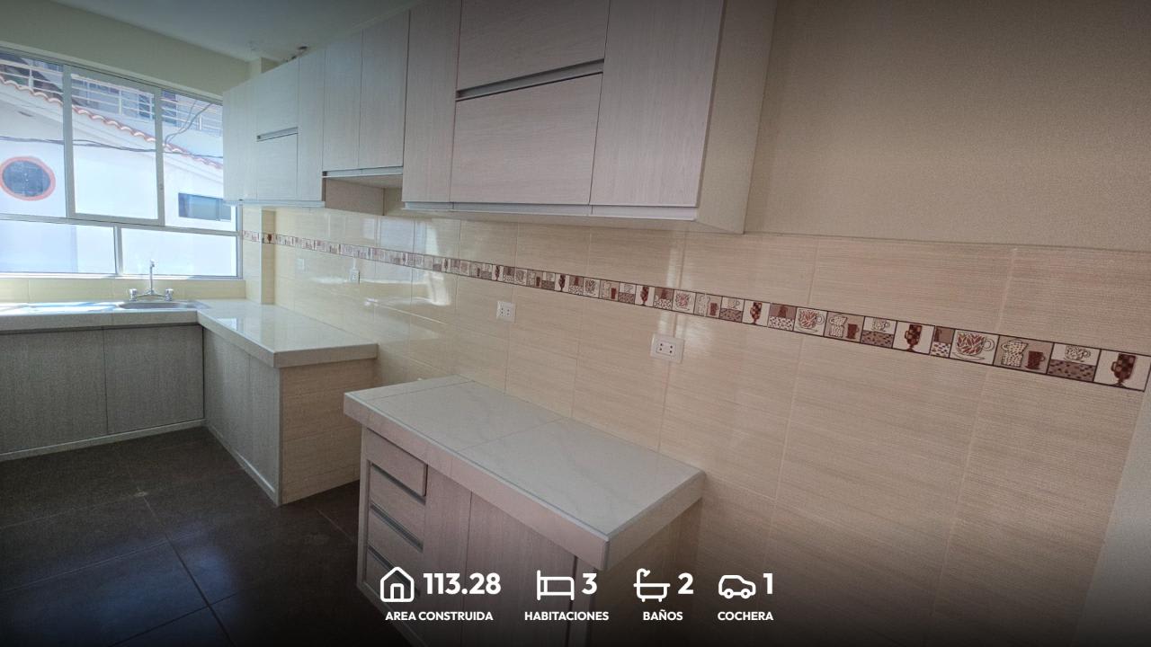 Vista 3 de Departamento en Venta URB. El Gallito 2do piso