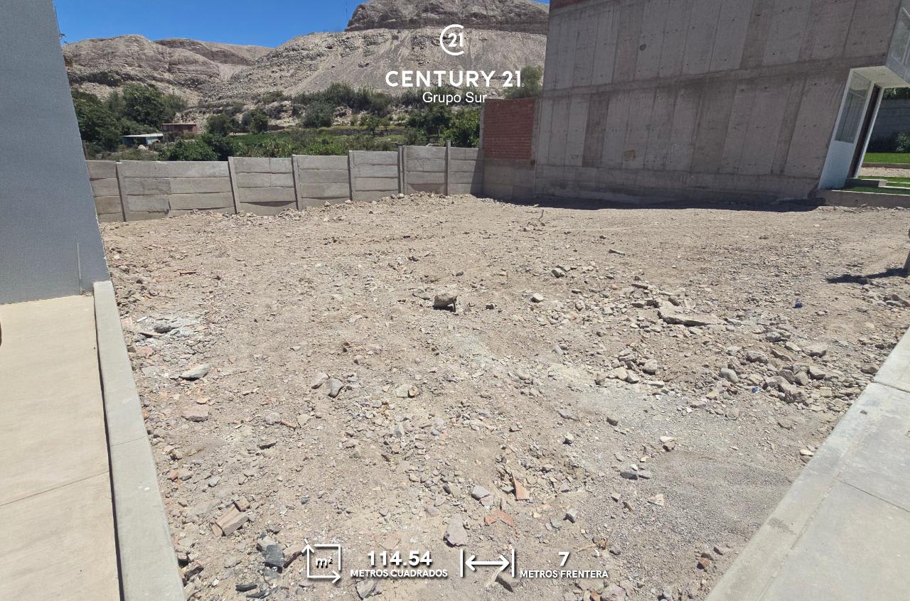 Vista 2 de Terreno en Venta - Condominio el Valle 114.54 m2