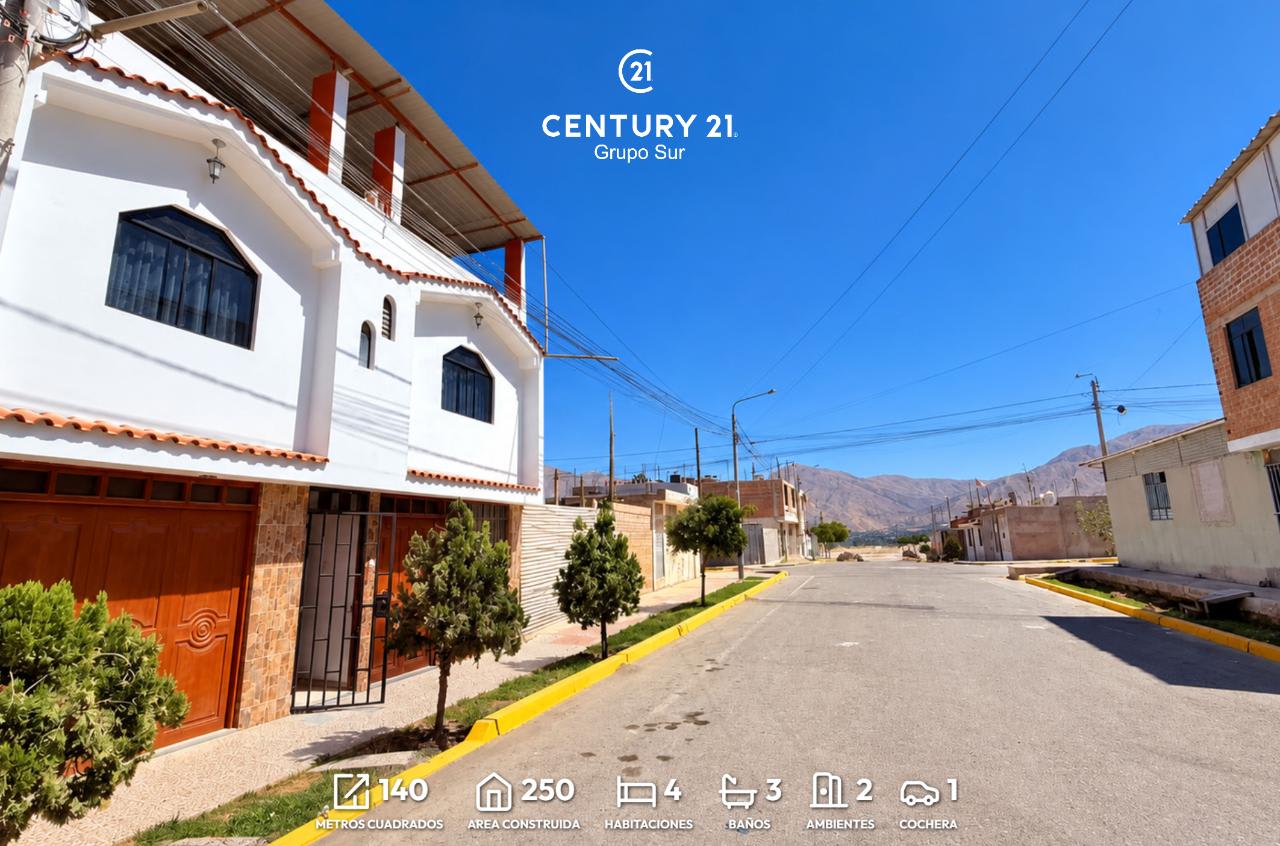Vista 1 de Casa en venta - Chen Chen Santa Elena