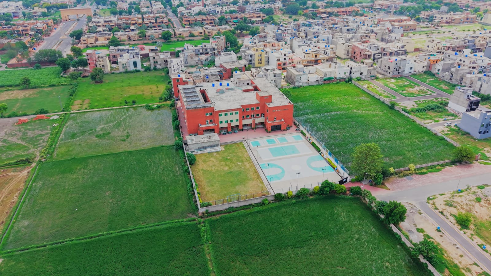 The Punjab School – Canal Garden Campus view 16