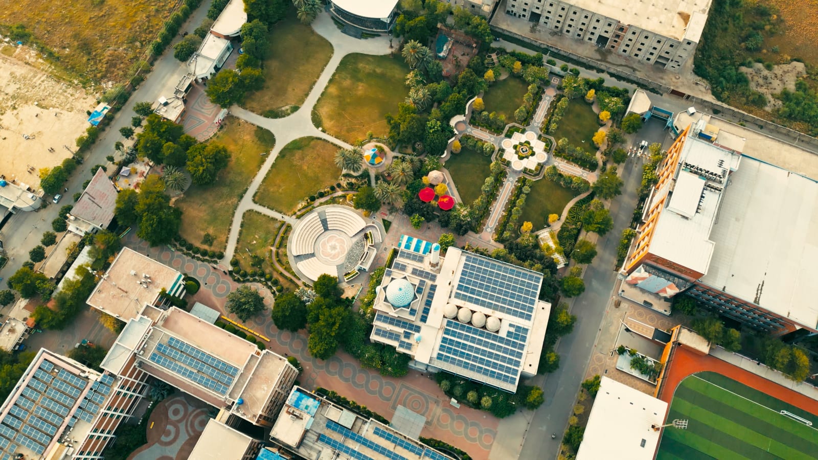 Jamia Masjid – University of Lahore view 7