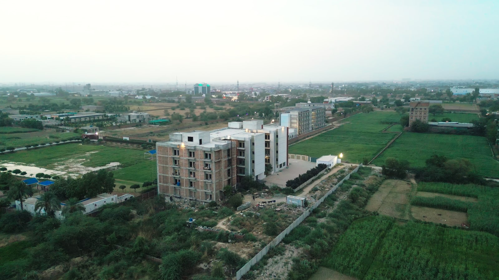 Shahida Girls Hostel view 4