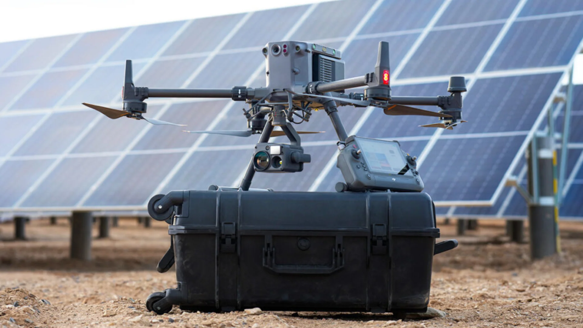 DJI Matrice 350 RTK Zenmuse H30T ile endüstriyel drone
