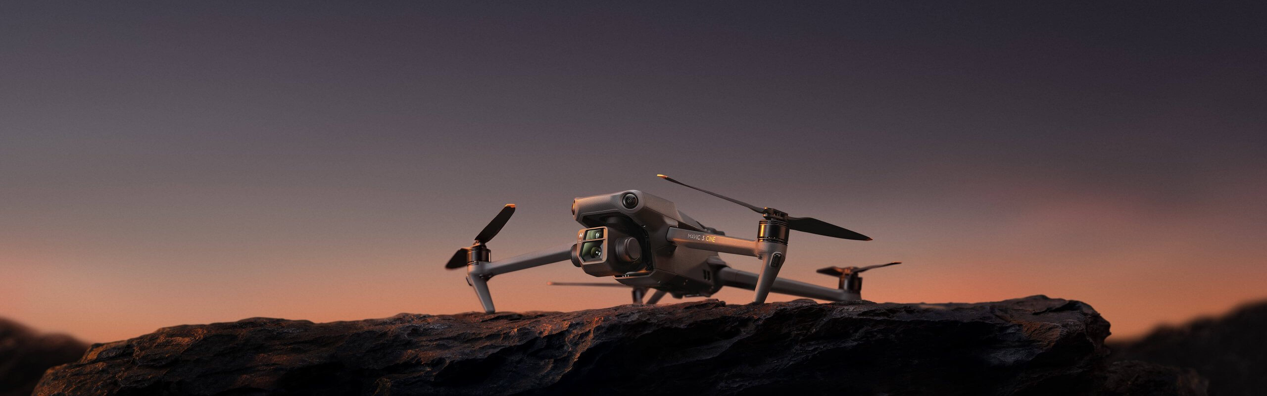 DJI Mavic 3 Hasselblad kamera ve gimbal detayı