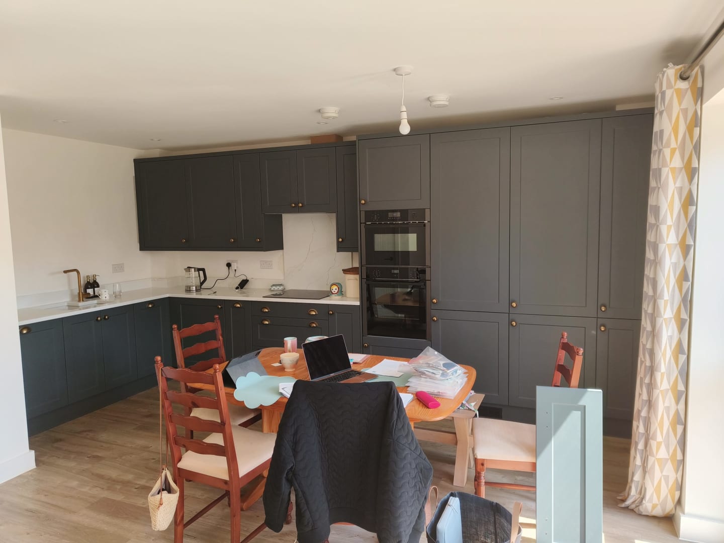 Green kitchen before image