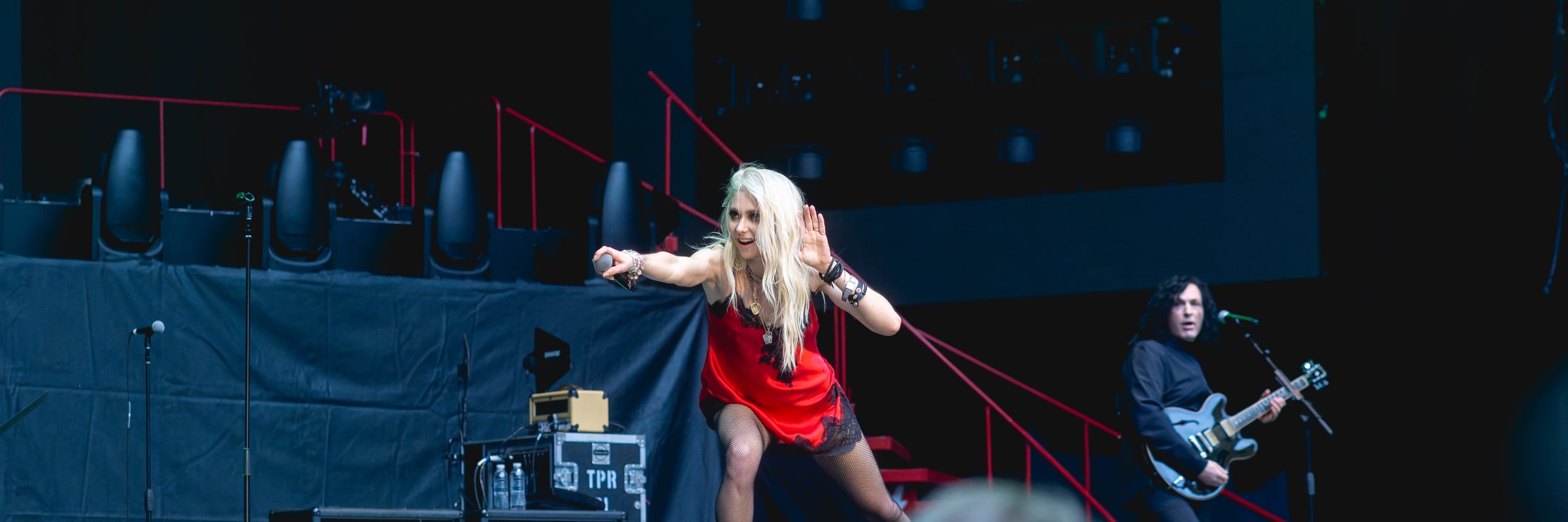 The Pretty Reckless - Dear God Tour