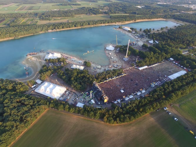 Dominator 2027