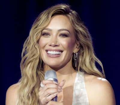 Hilary Duff - The Lucky Me Tour