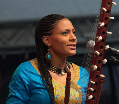 Sona Jobarteh
