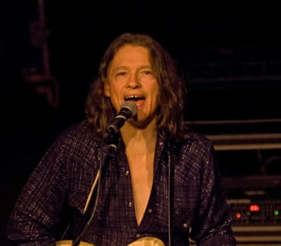 Robben Ford