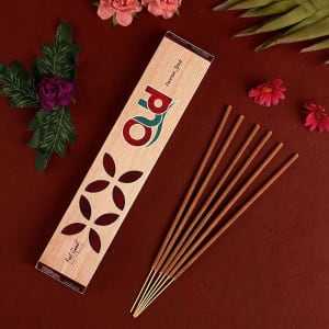 PARNAMI Oud Incense Sticks 15 STICKS