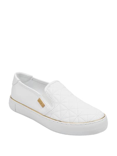 guess slip on