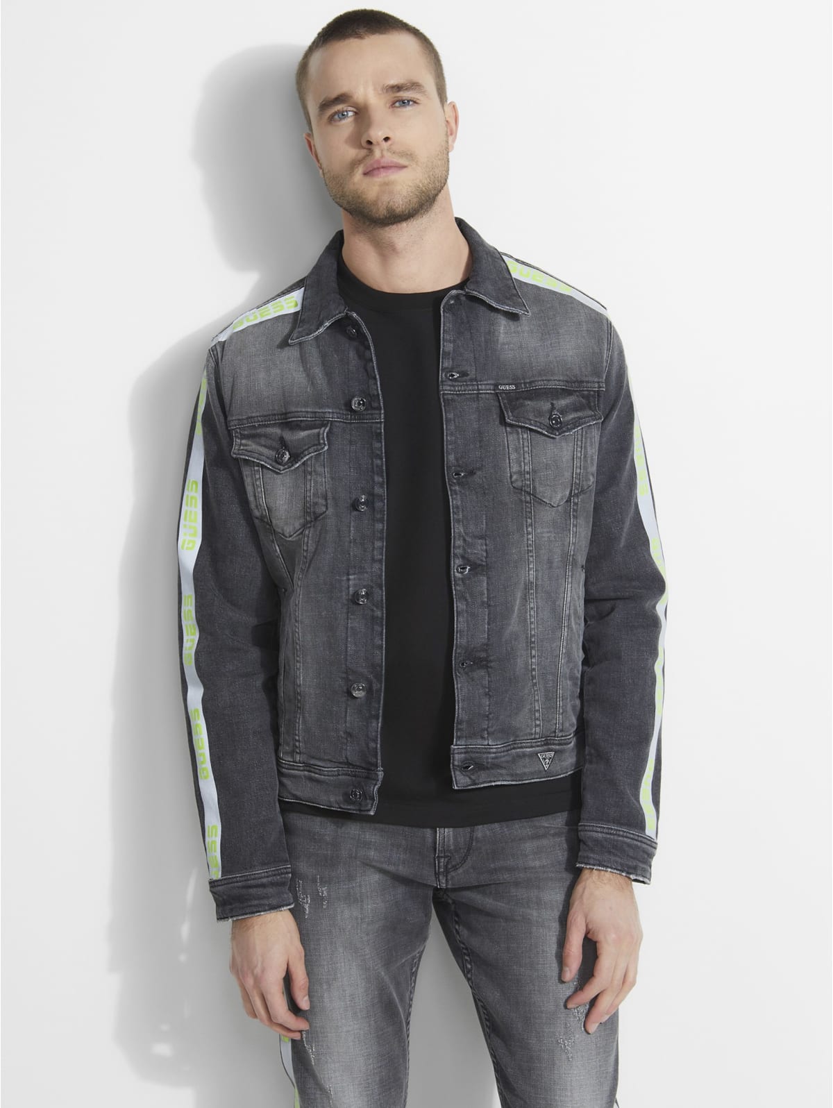 guess reflective jacket