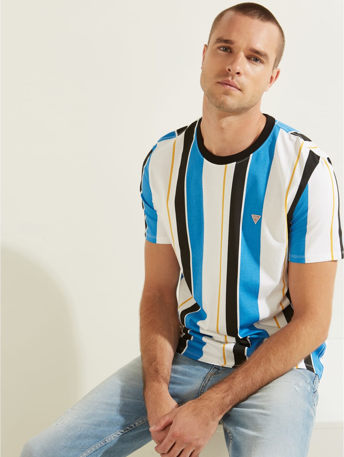 guess t shirt vertical stripes
