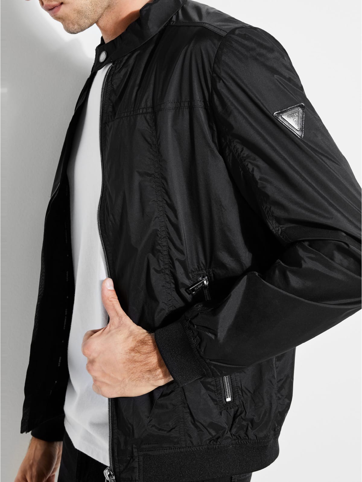 guess black windbreaker