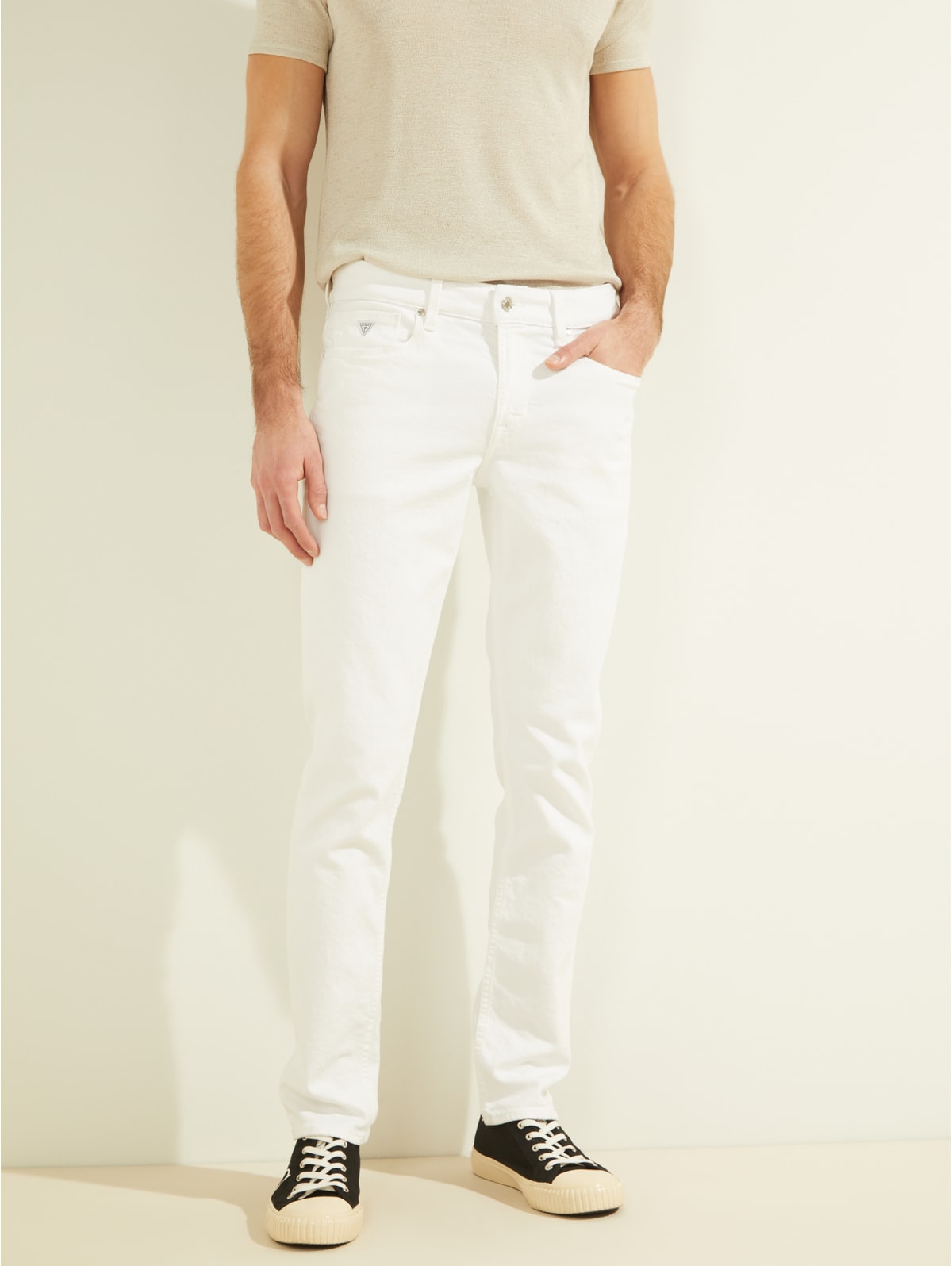 white slim tapered jeans