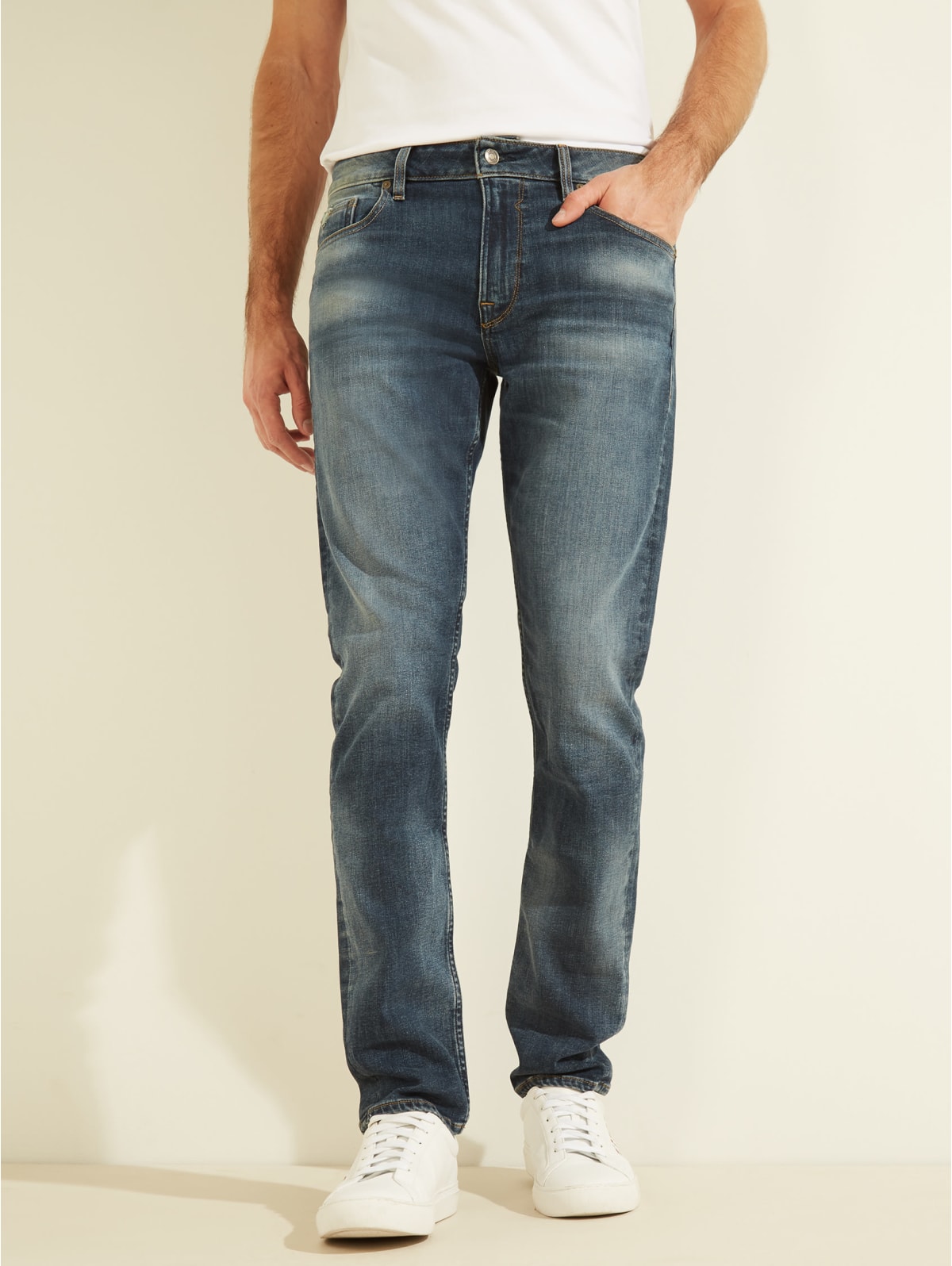 guess tapered jeans