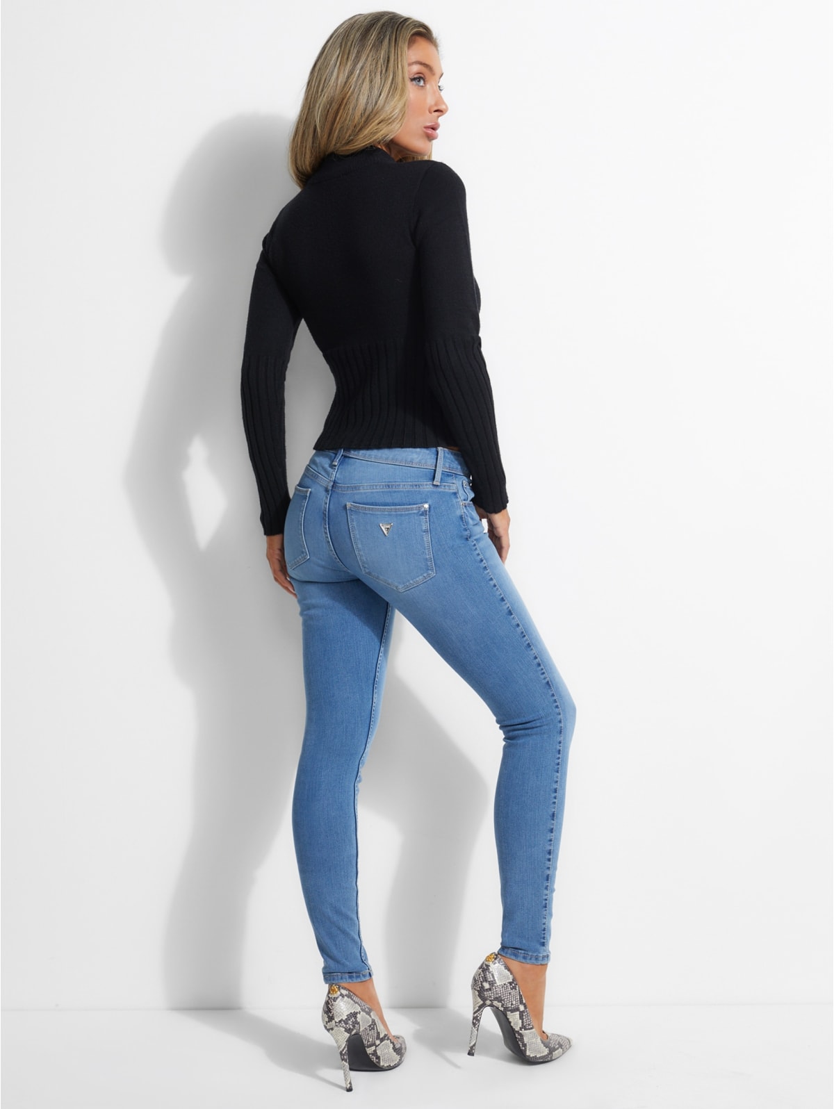 guess power stretch skinny jeans