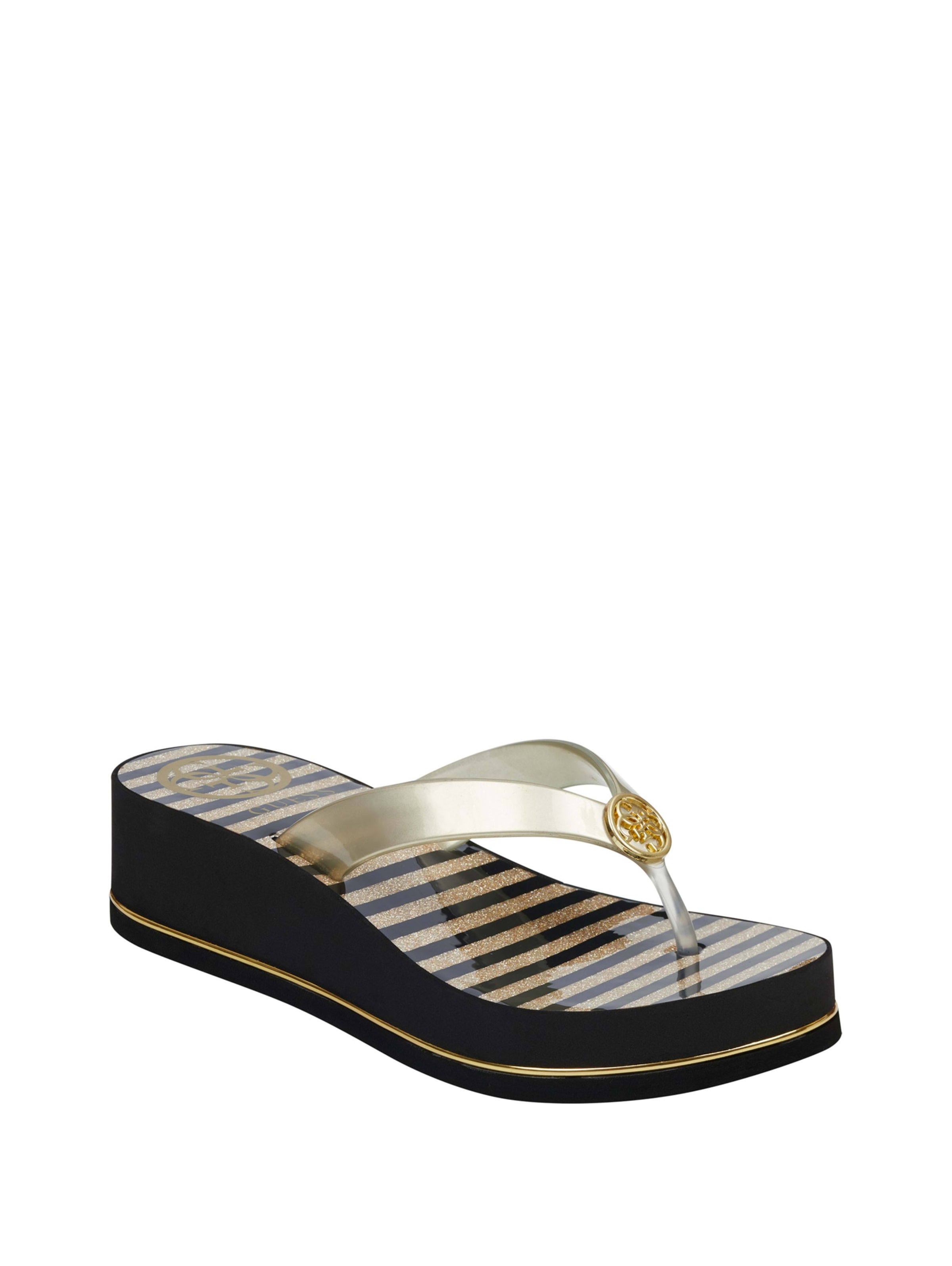 guess platform flip flops