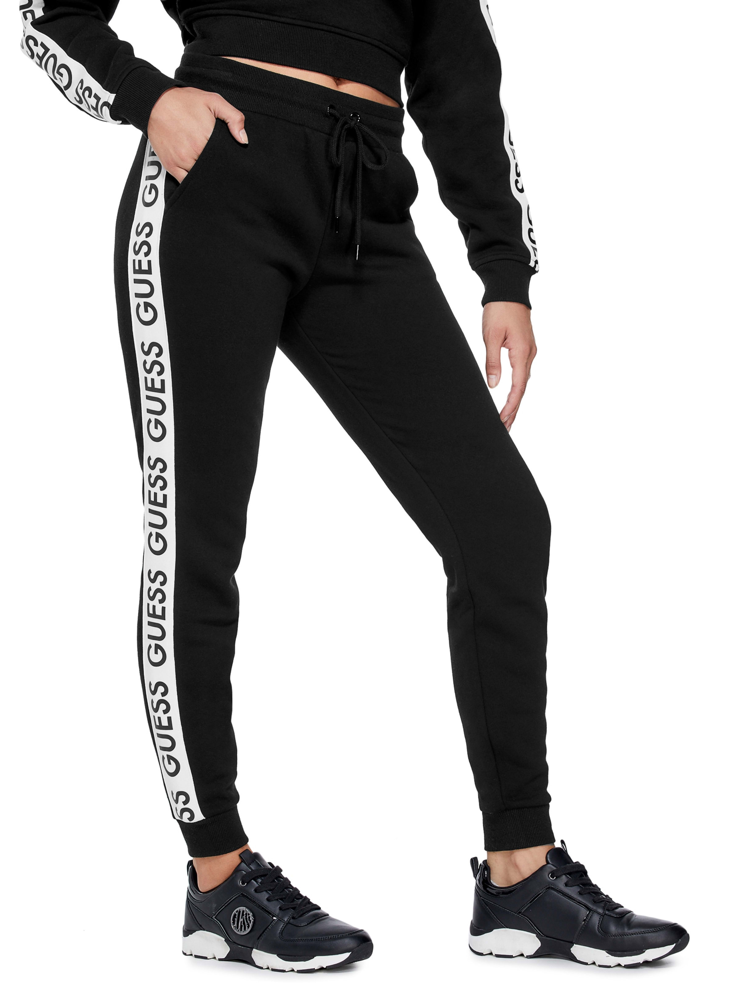 logo tape joggers