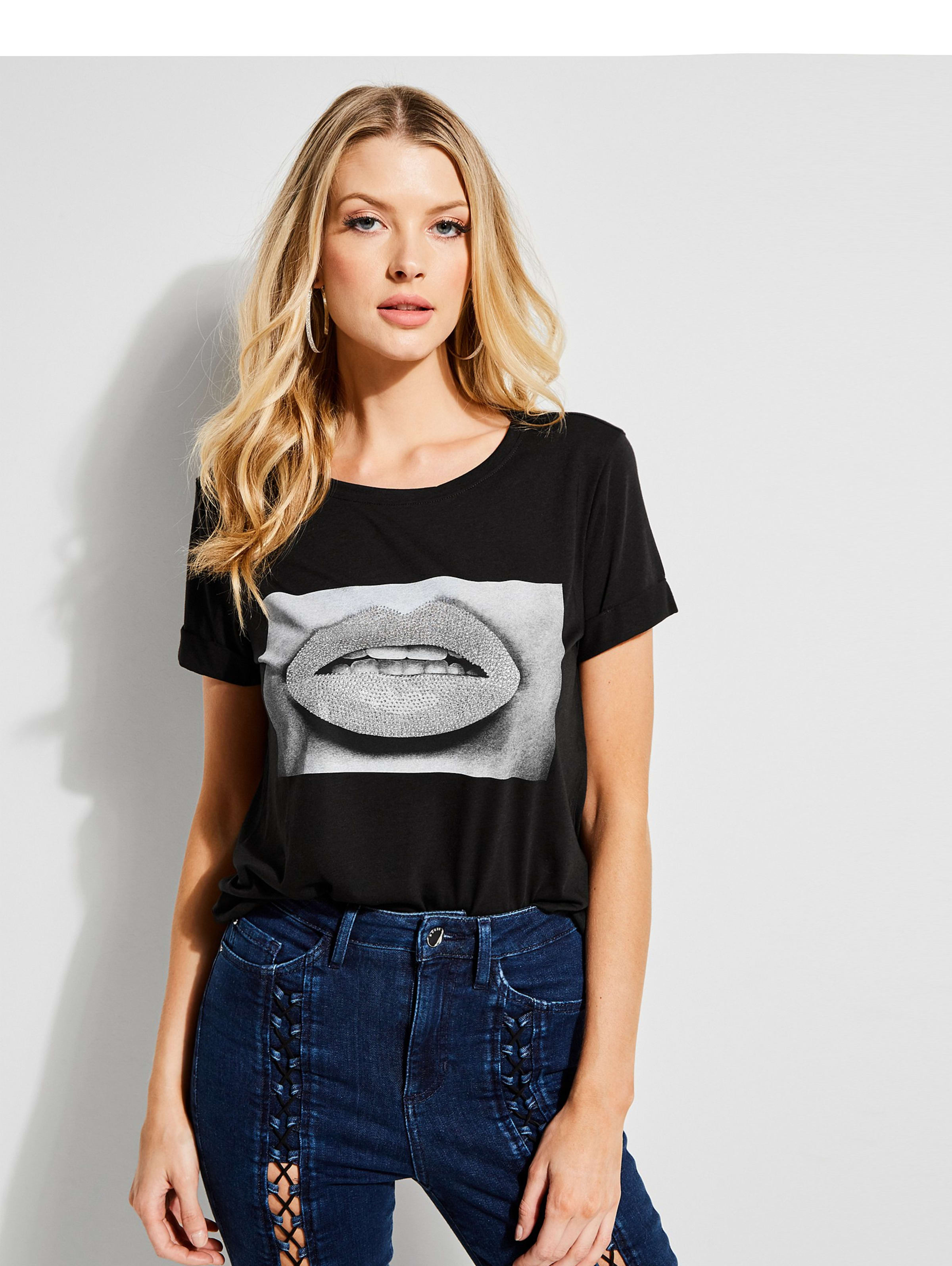 guess lips t shirt