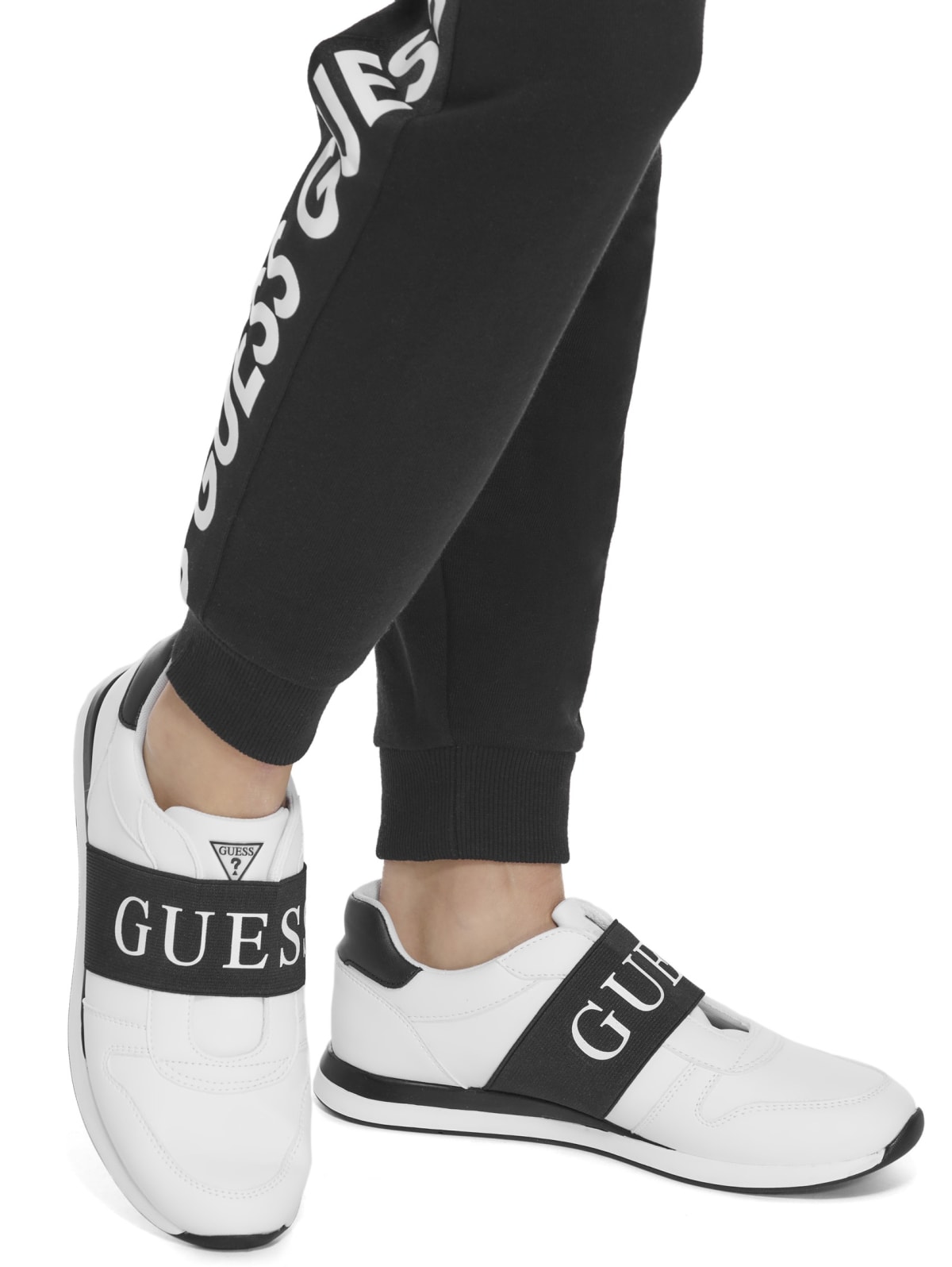 guess sneakers slip on