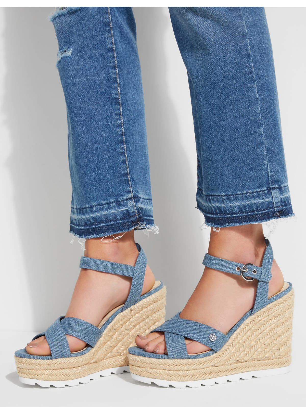 guess espadrilles wedges
