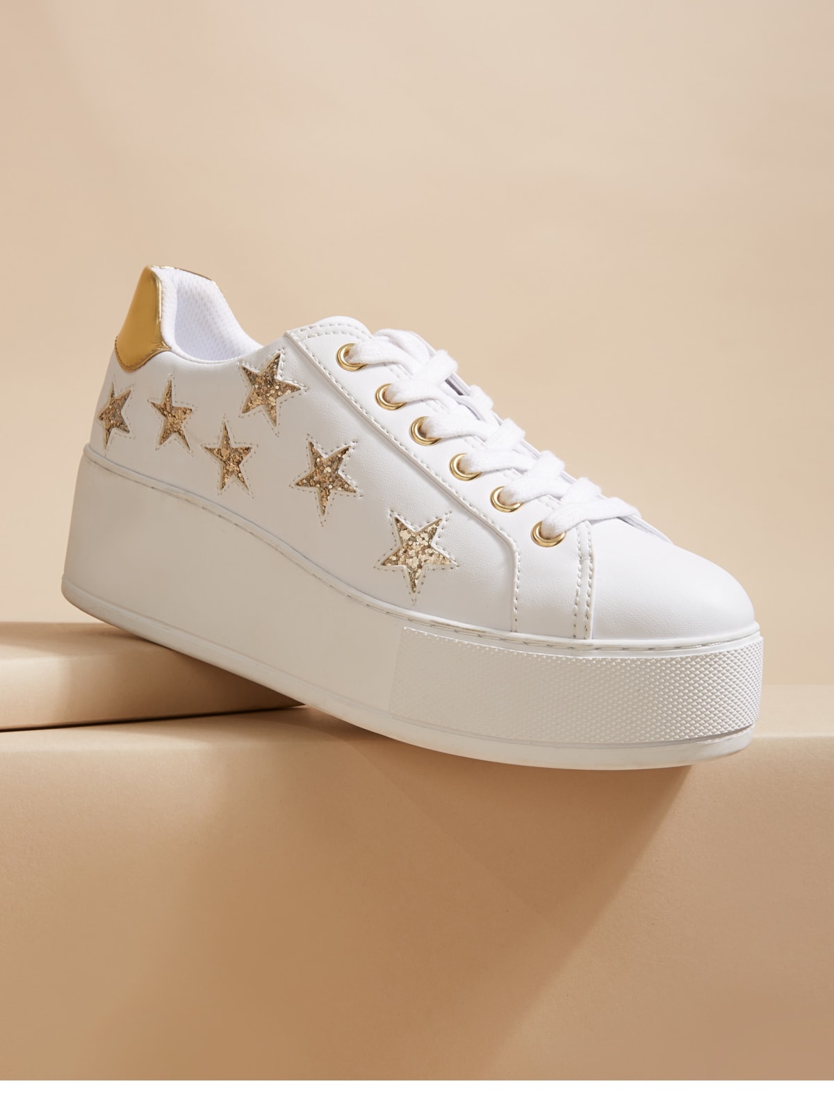 guess star sneakers