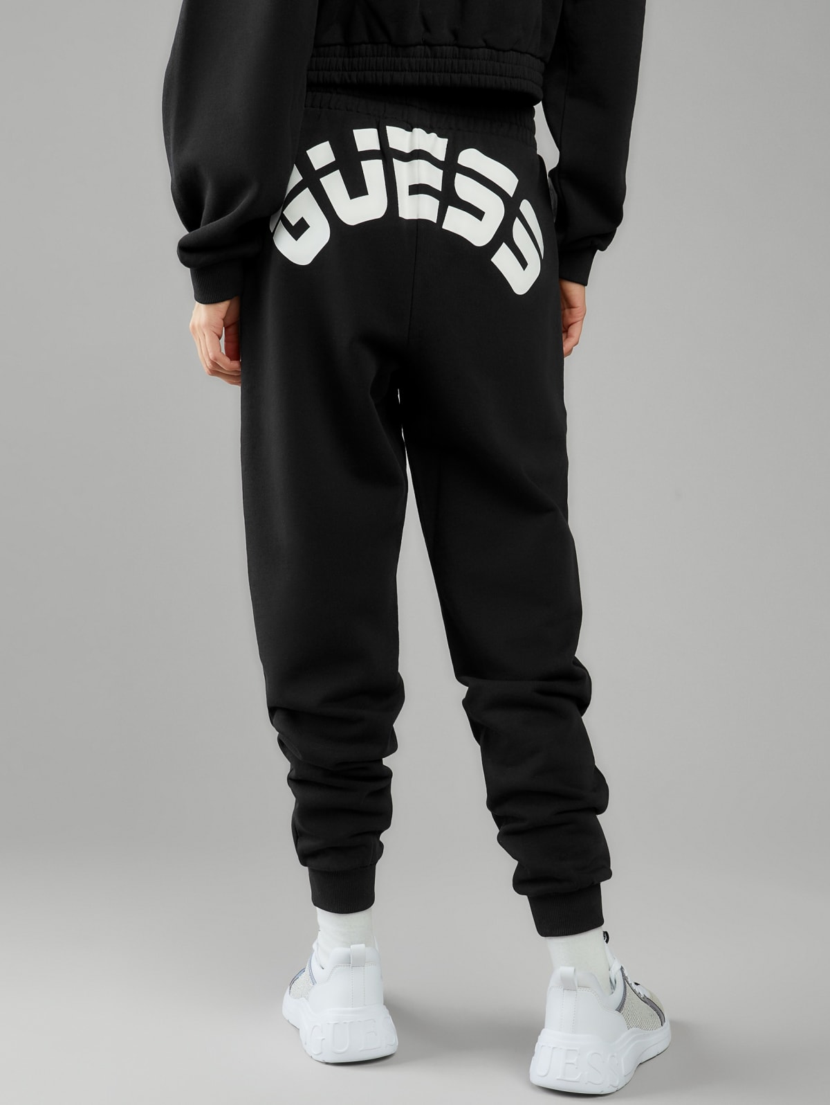 guess black joggers