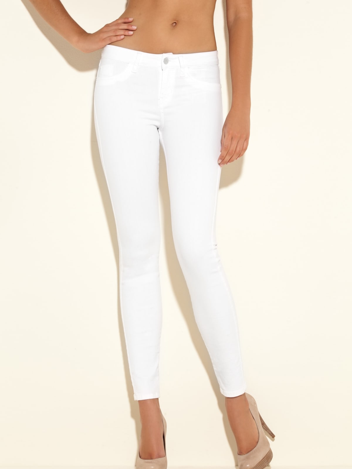 white denim leggings