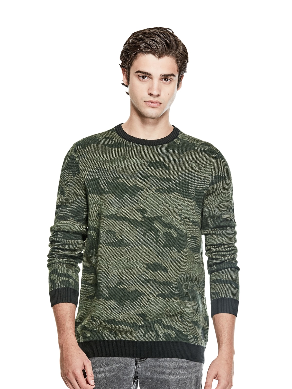 guess camo sweatshirt