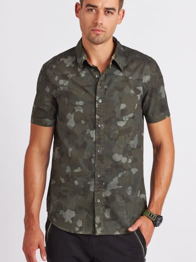 Freesian Camo-Print Short-Sleeve Shirt | GUESS.com