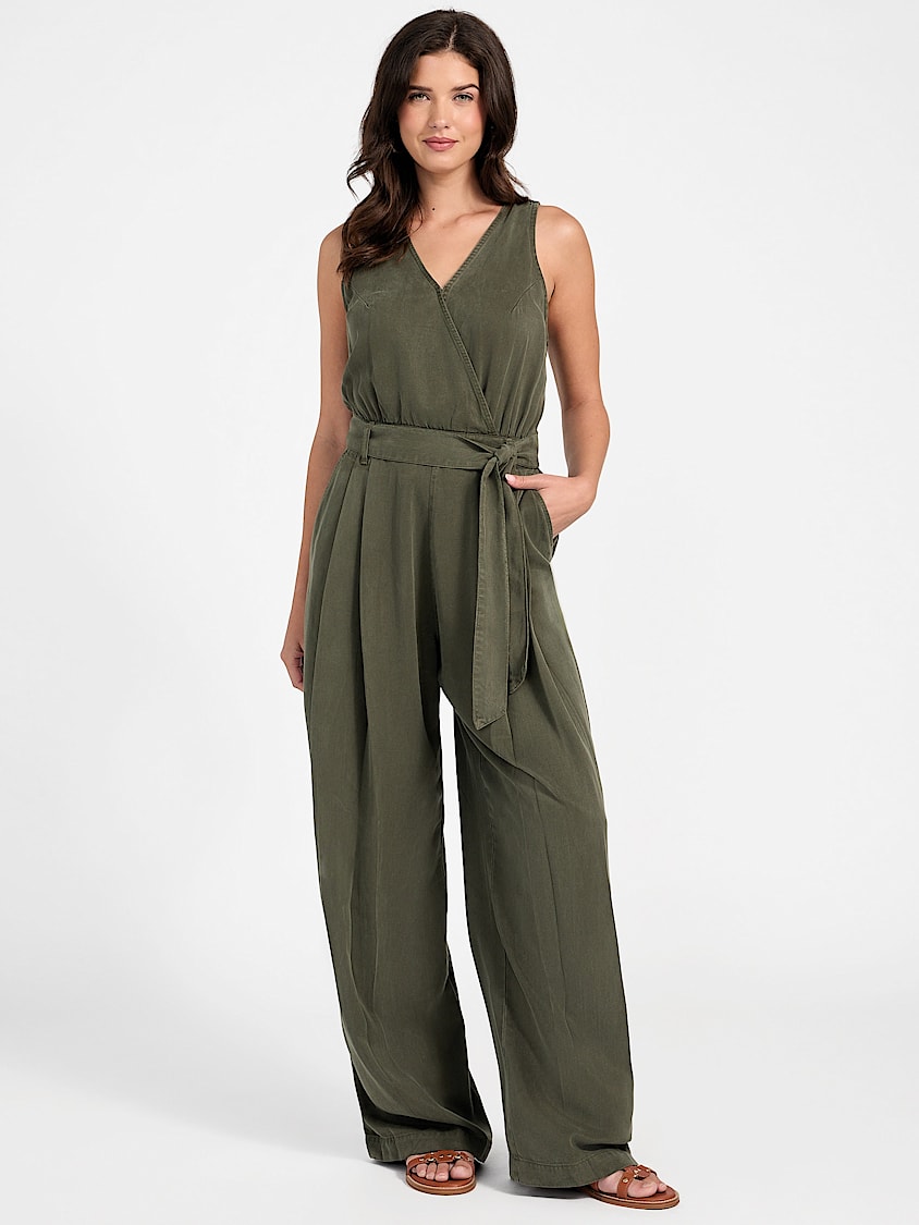 GUESS Madelyn Sleeveless Twill Jumpsuit