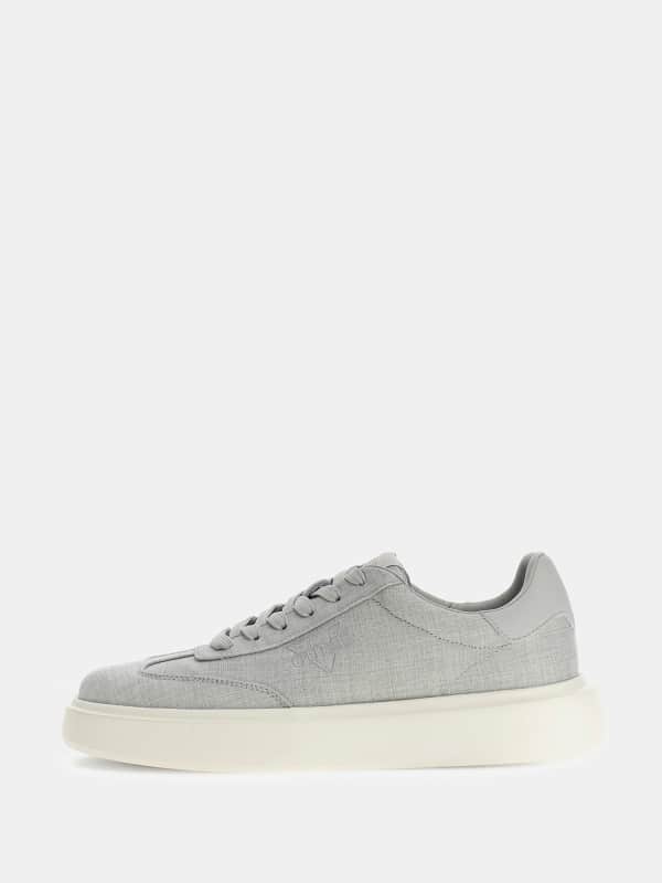 Guess Plaza Logo Sneakers 