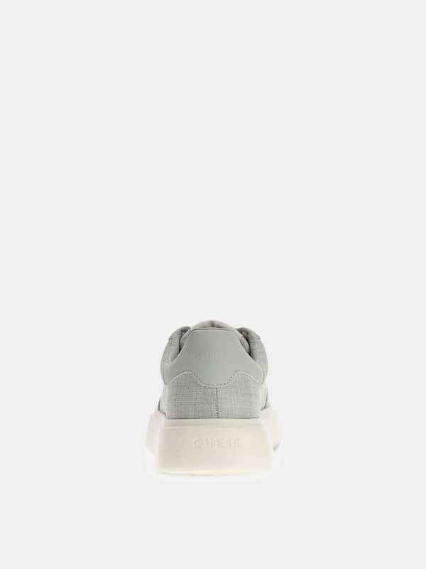  Guess Plaza Logo Sneakers 