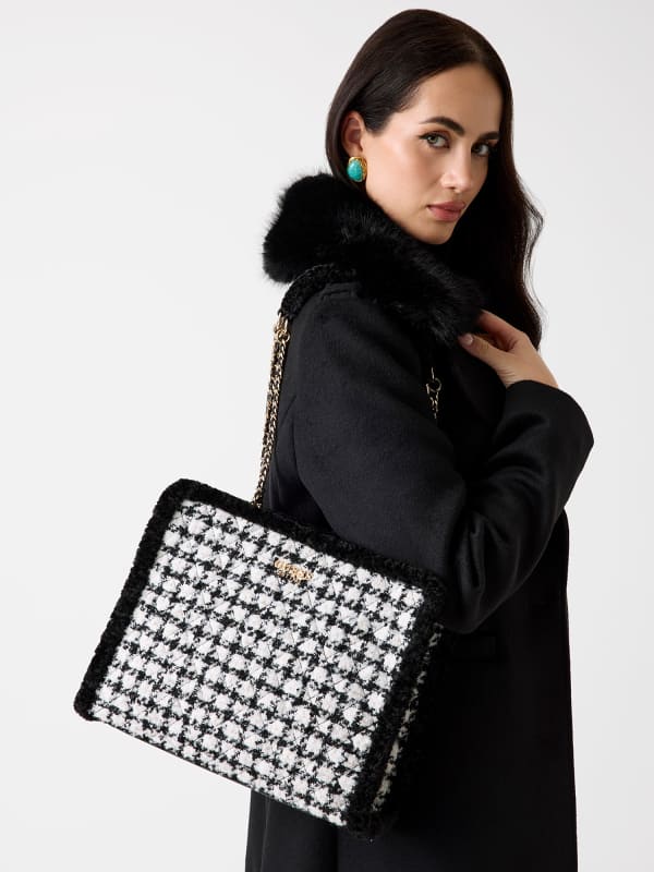  Guess Schultertasche Cristi Kunstfell 