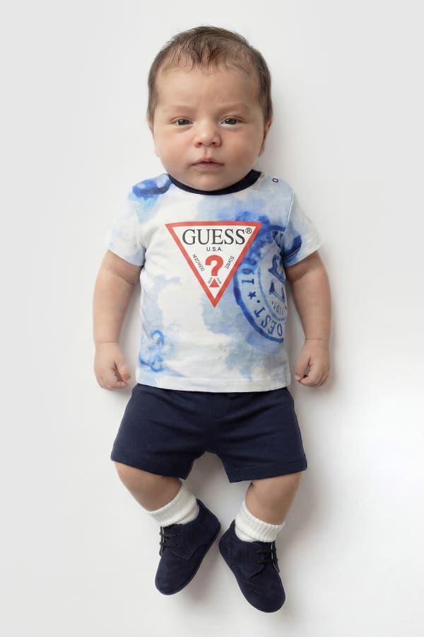  Guess Kids T-shirt Und Shorts Set 