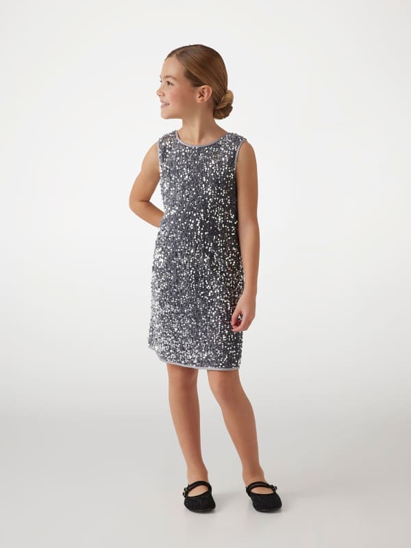 Mittellanges Paillettenkleid